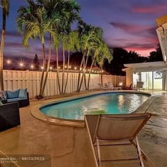 Lighthouse Retreat - 5BR-Pool