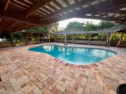 Coconut Creek Poolside Retreat