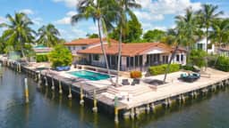 Waterfront 7-BR Estate w/ 300 ft Waterfront, Private Pool & Sleeps 16