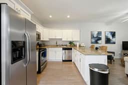 2BR/2BA | Putt-Putt | Near Palm Beach