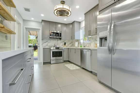 Ft. Lauderdale Getaway w/ Hot Tub! - Image 1