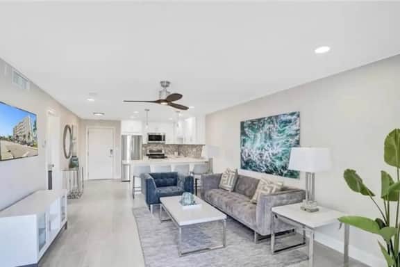 2BR Beach condo - Steps to beach