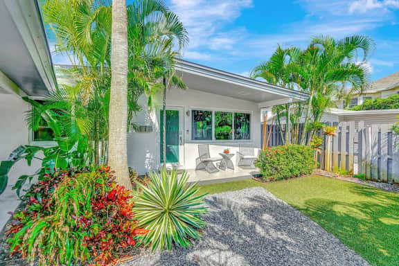 Ft. Lauderdale Getaway w/ Hot Tub!