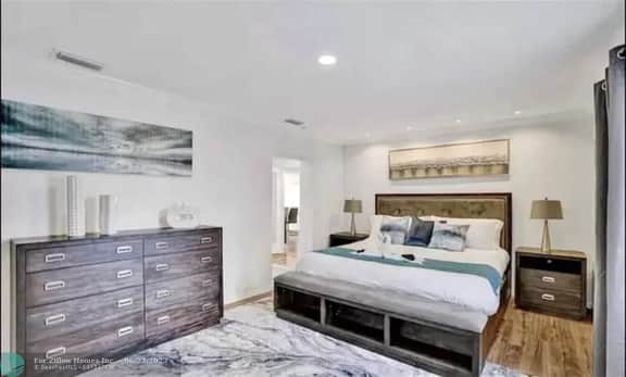 Spacious 5BR home Retreat w/ Private Pool – Family-Friendly & Close to Beaches