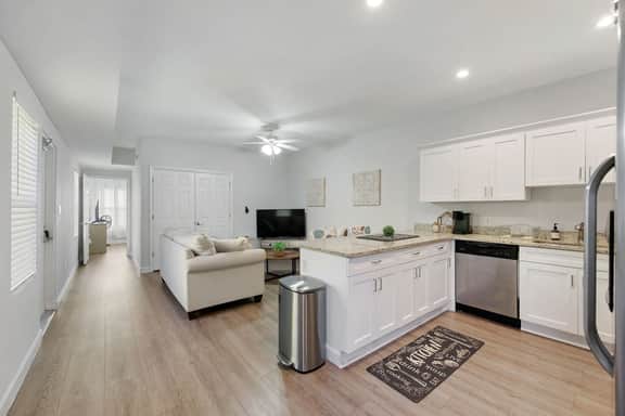 Putt-Putt Paradise | Bright 2BR/2BA Near Palm Bch